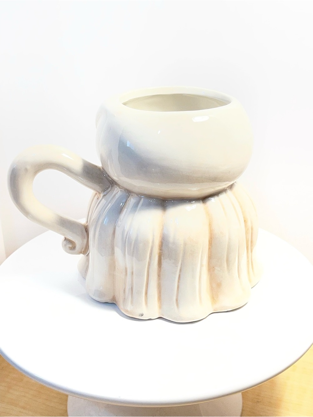 Johanna Parker 2026 Ceramic Ghost Girl Mug - NWT ** - Picture 4 of 5